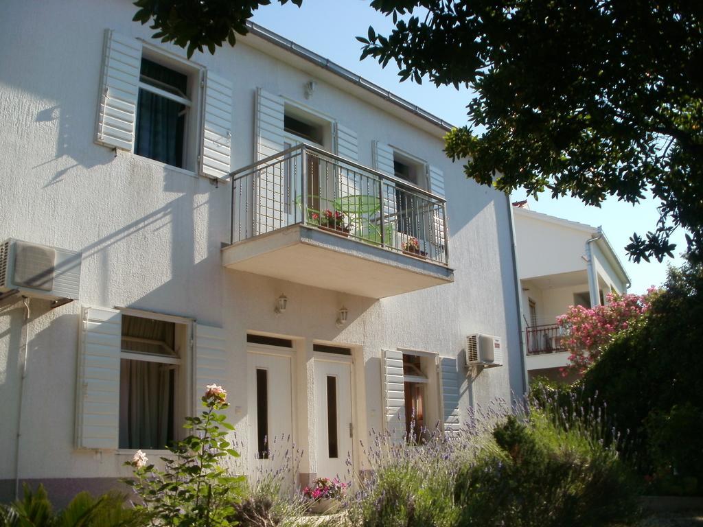 Kaštela Grgin Apartments מראה חיצוני תמונה